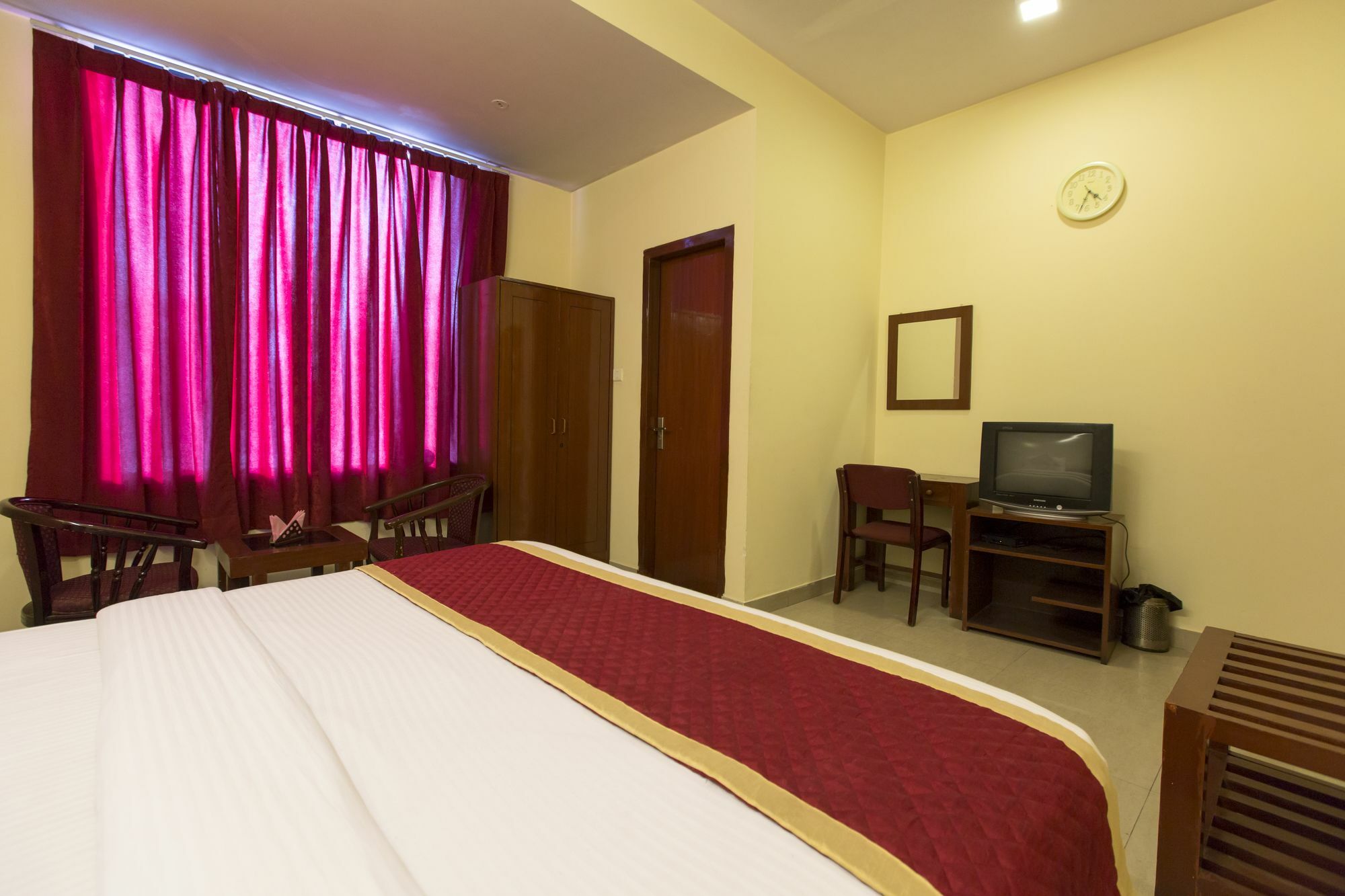 Oyo 831 Landmark Jaipur