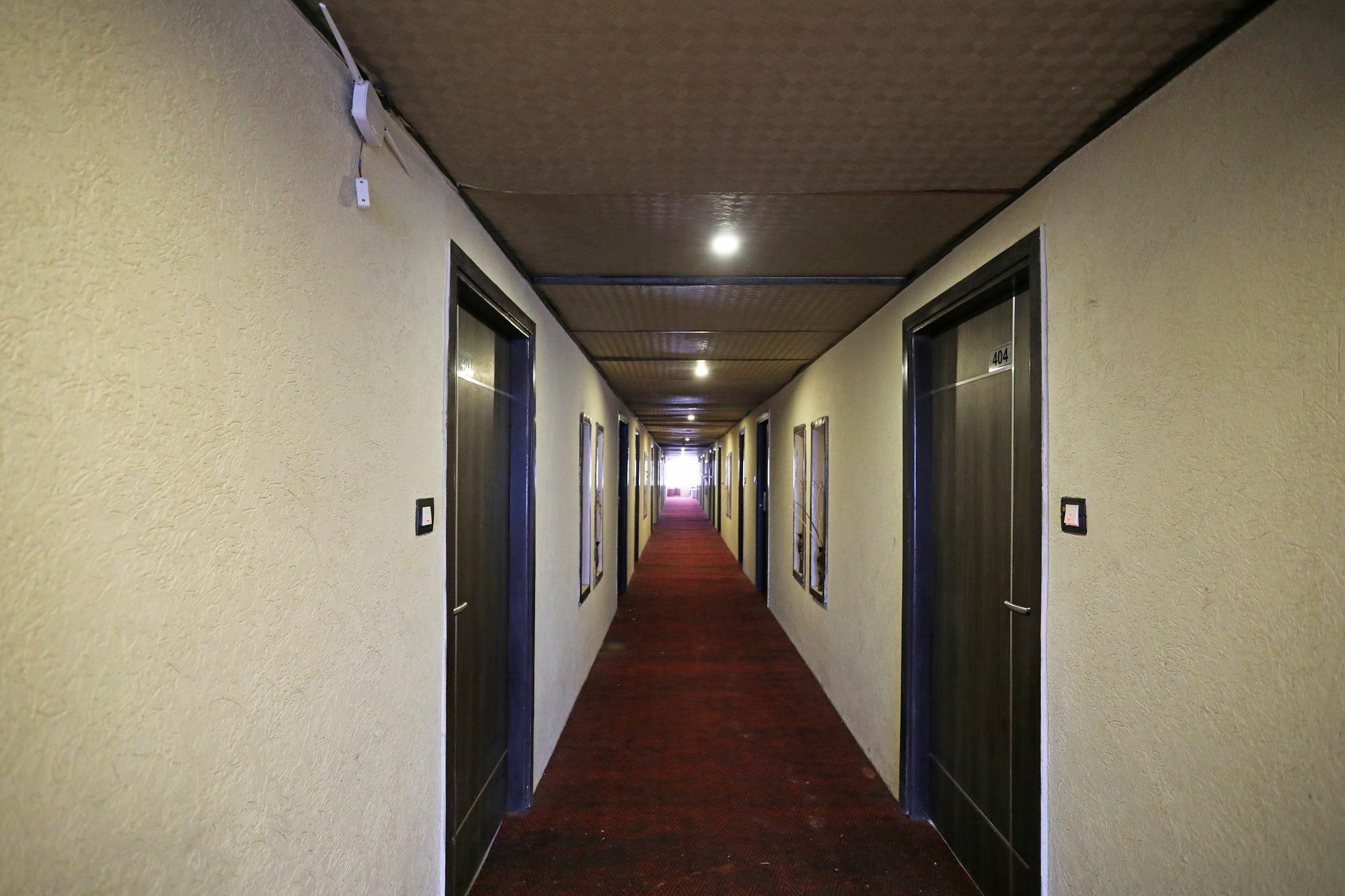 Hotel Oyo 10325 Grand Harshal 2*
