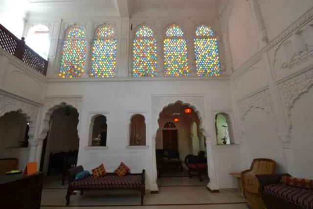 Hotel Rawla Mrignayani Palace Jaipur