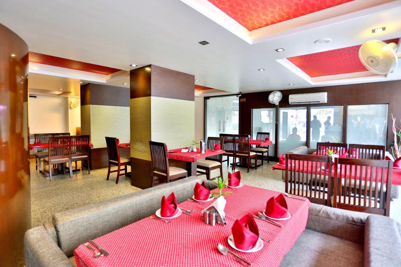 Hotel Raya 3*