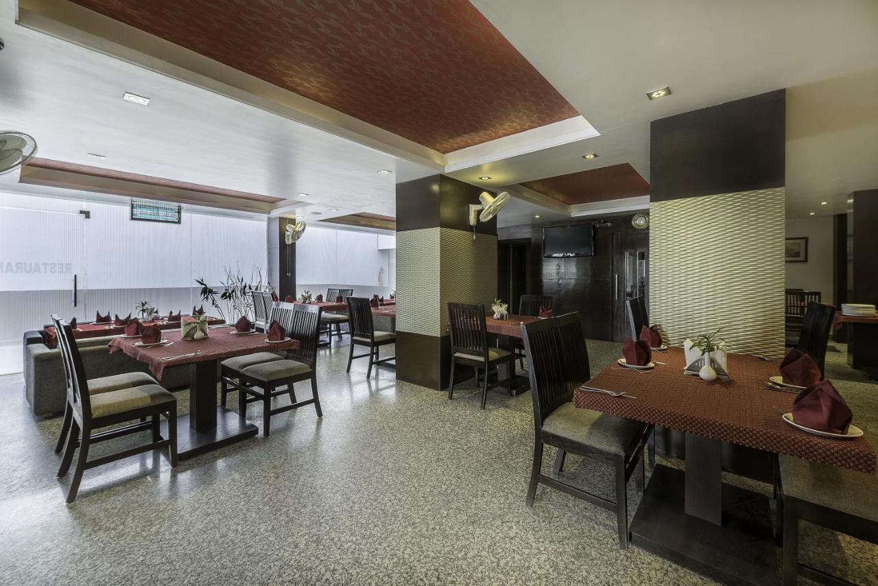 Hotel Raya 3*