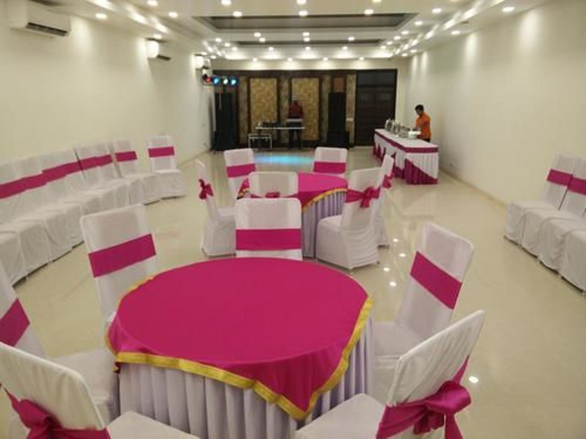 Backpacker The Orion Hotel Jaipur