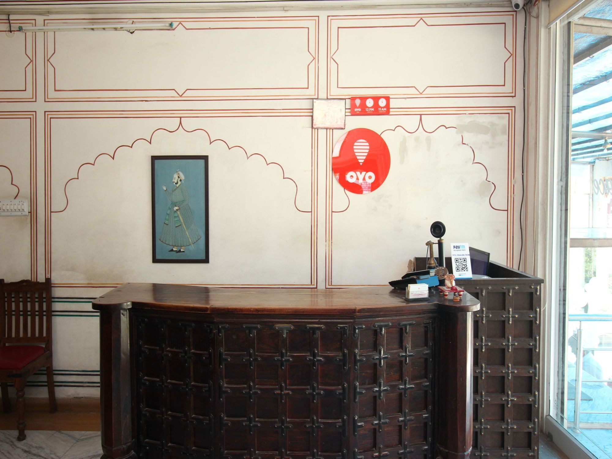 Oyo 12115 Raghuraj Palace 3*