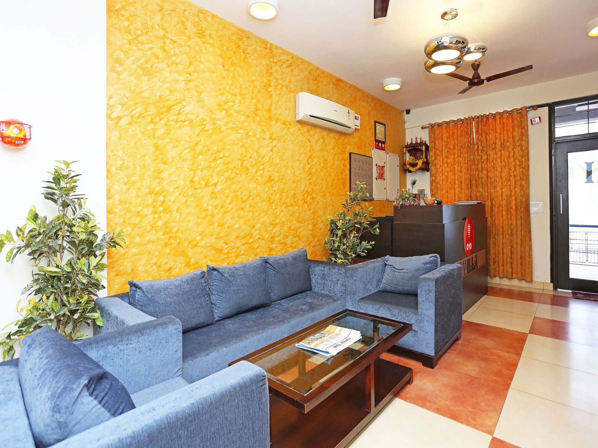 Oyo 4646 Hari Hotel 3*