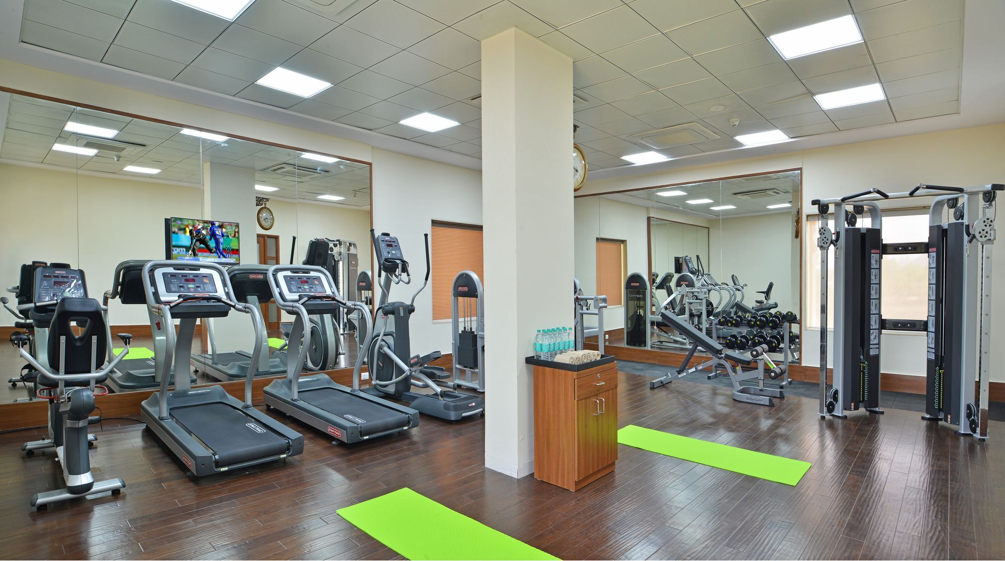 Indana Hotel 4*