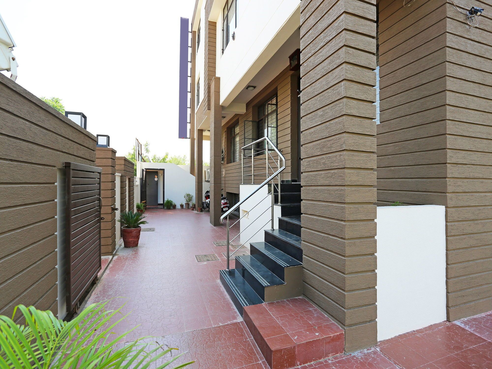 Hotel Oyo 4646 Hari