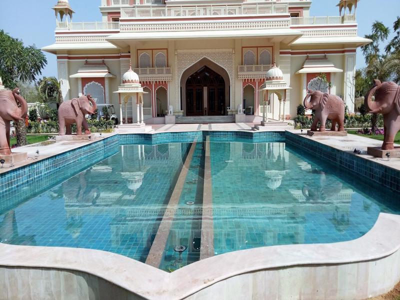Indana Hotel