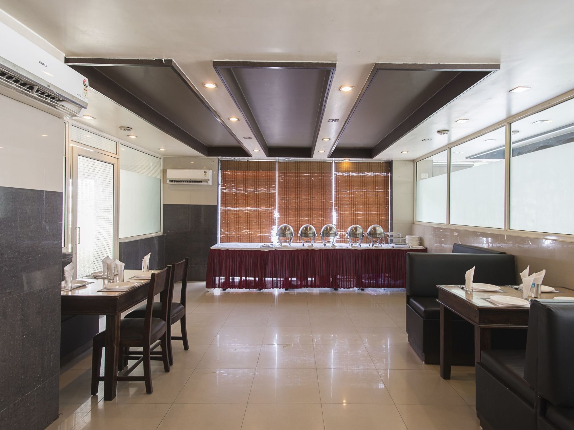 Oyo Premium Ahinsa Circle C Scheme Hotel Jaipur