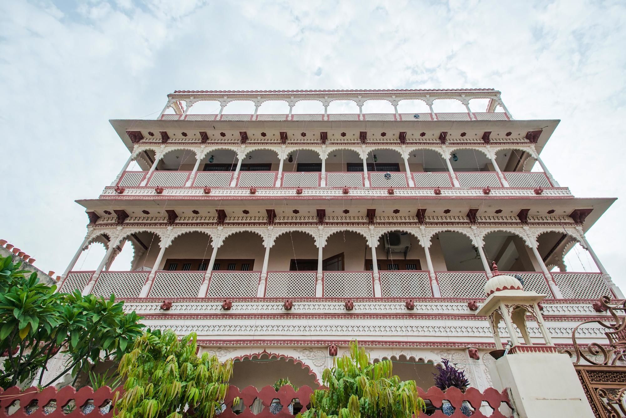Oyo Gopalpura Flyover Tonk Road Jaipur