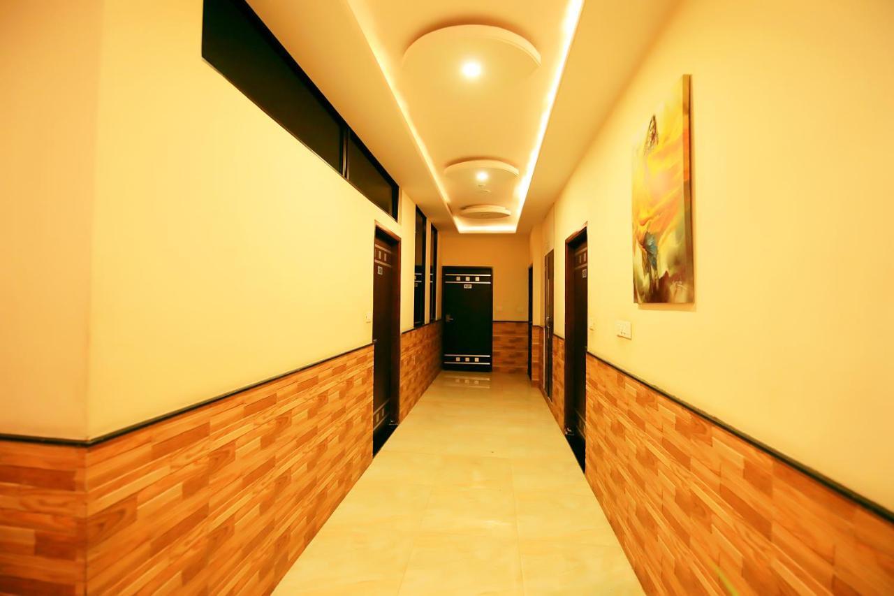 Hotel V One Pride Jaipur