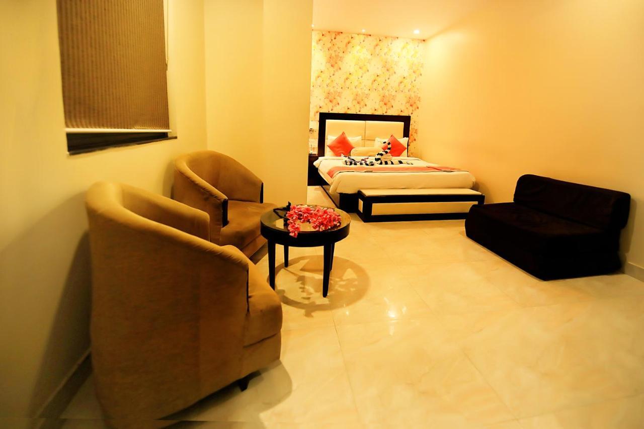 V One Pride Hotel Jaipur