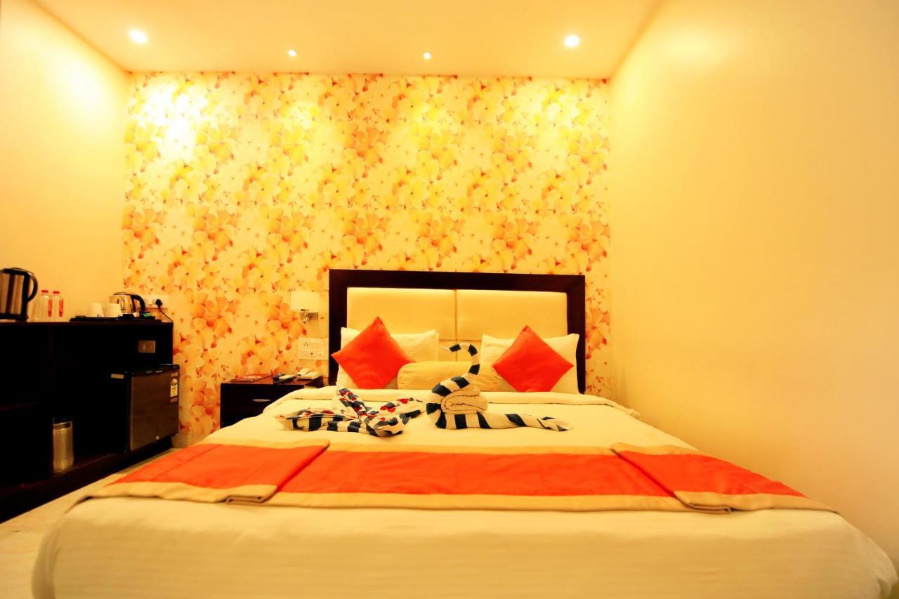 Hotel V One Pride Jaipur