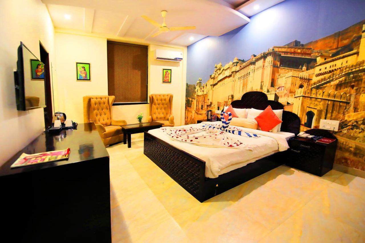 Hotel V One Pride 3*