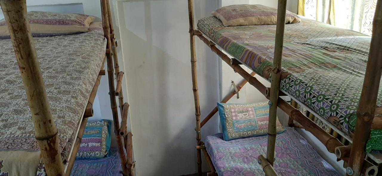 Guest house Bollywood *