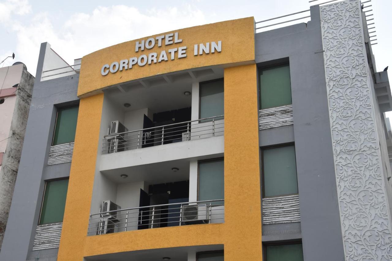 Hotel Corporate Raja Park Jaipur