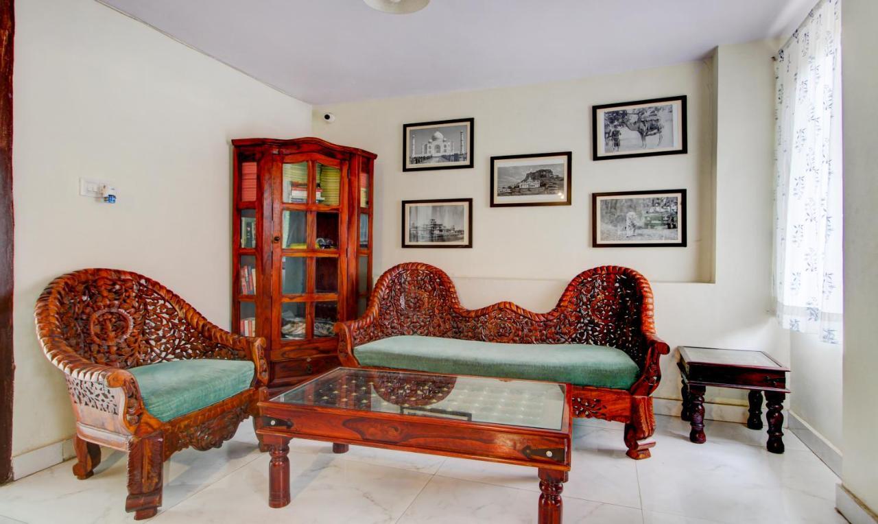 Gumaan Hotel