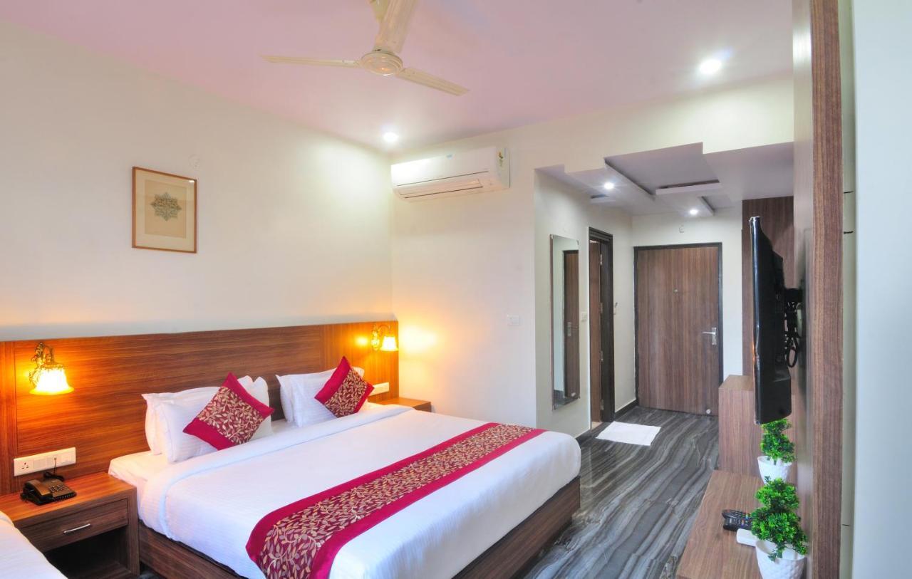 Hotel Trimrooms Mount Blue Jaipur