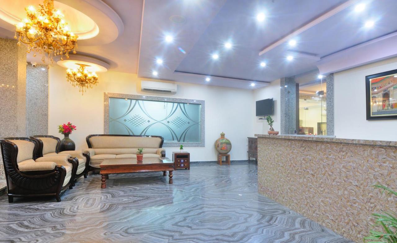 Trimrooms Mount Blue Hotel Jaipur