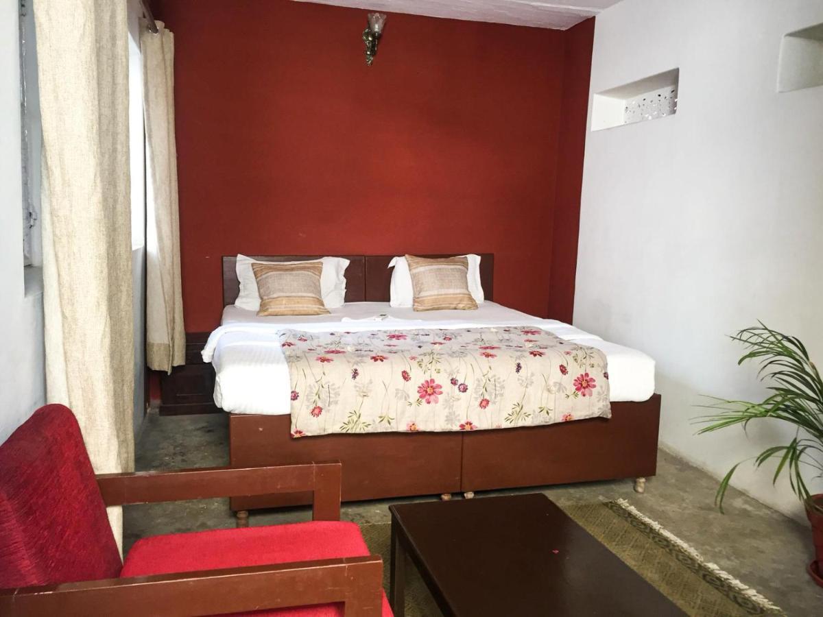 Chopal Hostel *