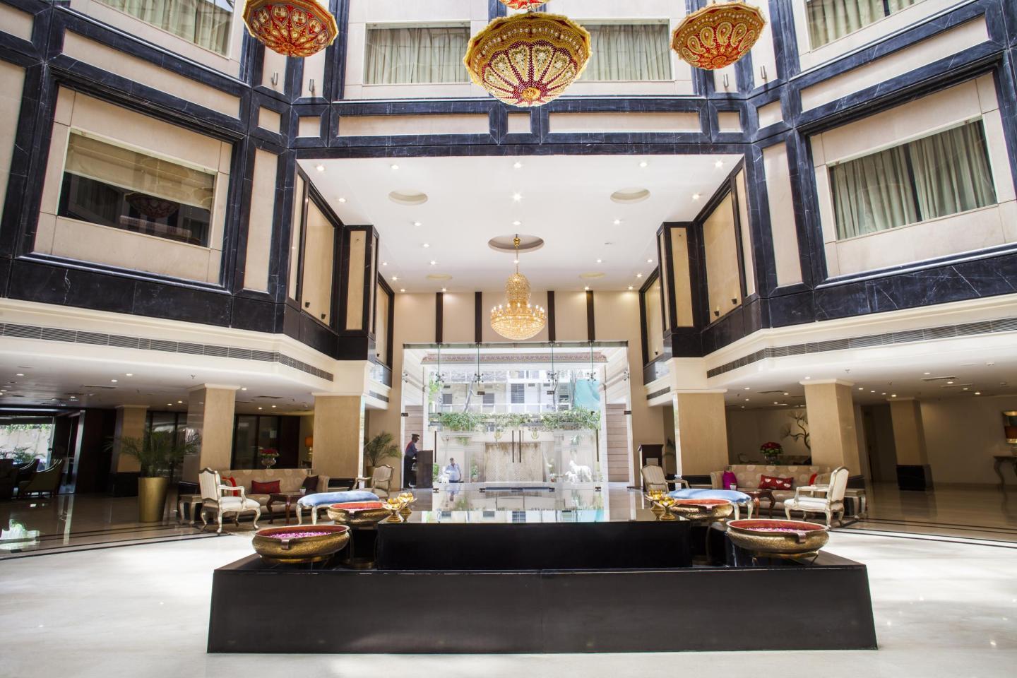 Golden Tulip Hotel Jaipur