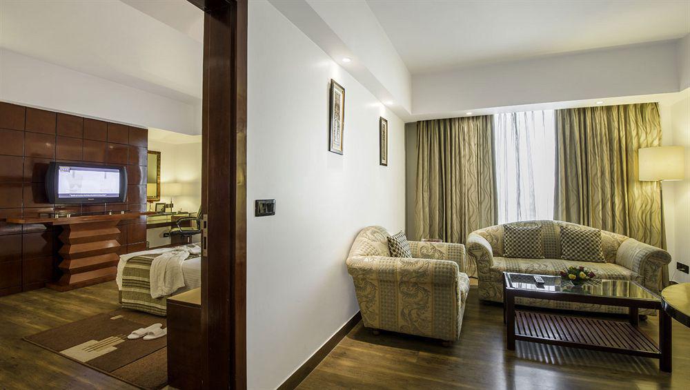 Sarovar Portico 4* Jaipur