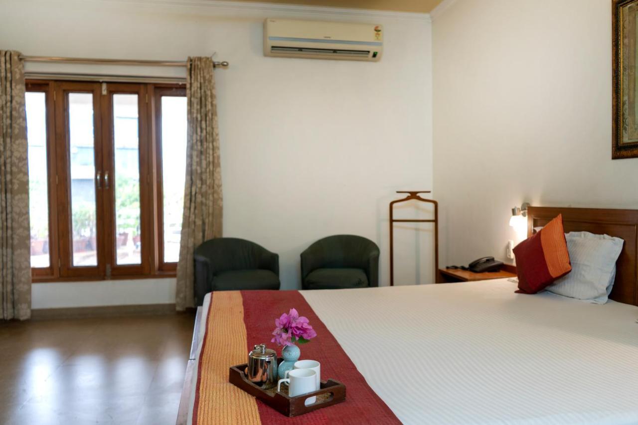 Giri By Vista Villa *