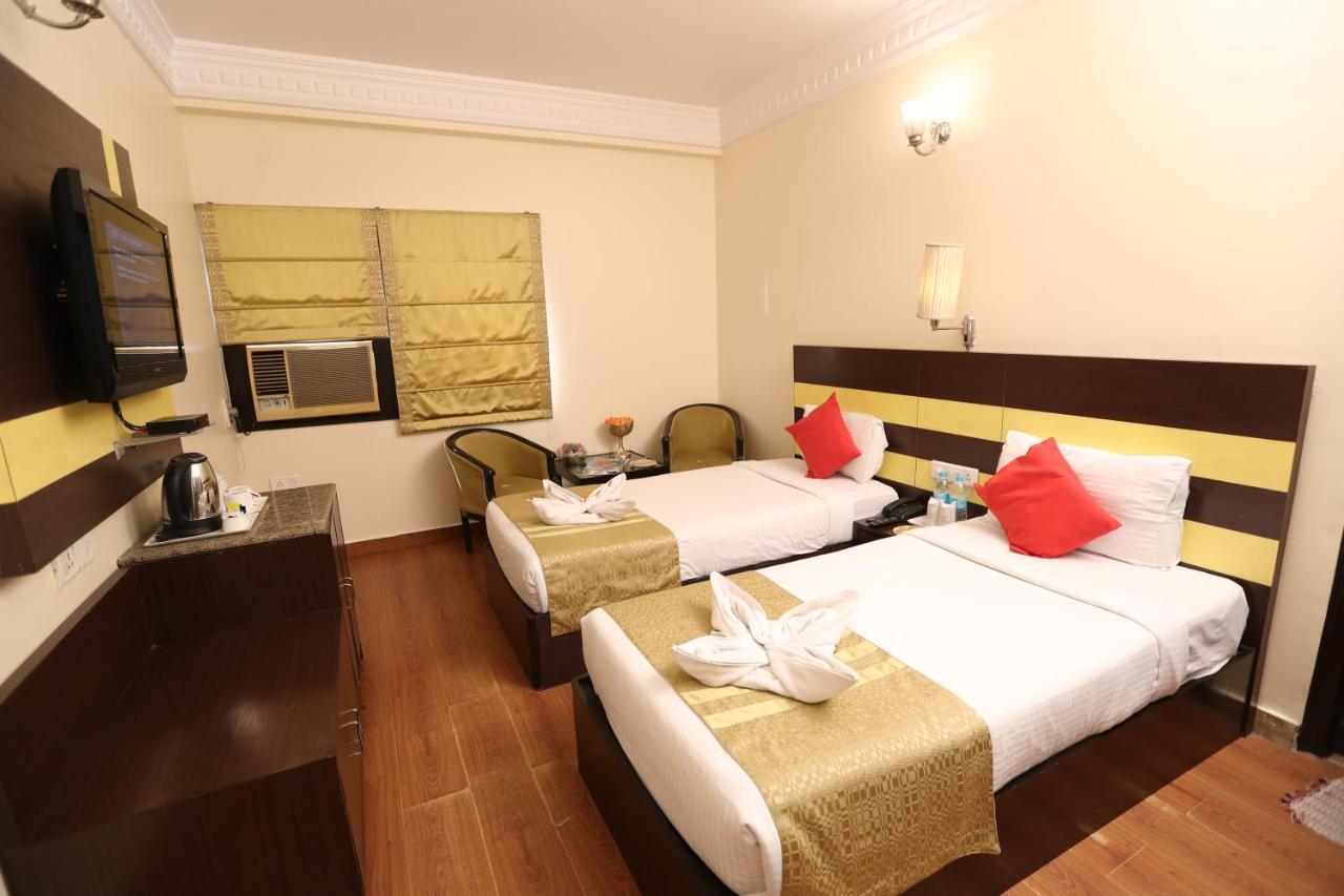 Empire Regency 3*
