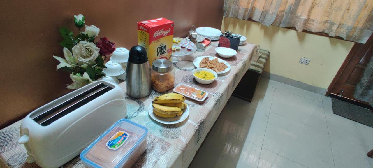 Aatithay Guest house *