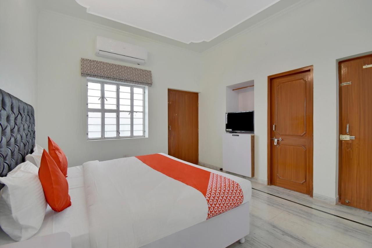 Oyo 60047 Tulipin Hotel Jaipur