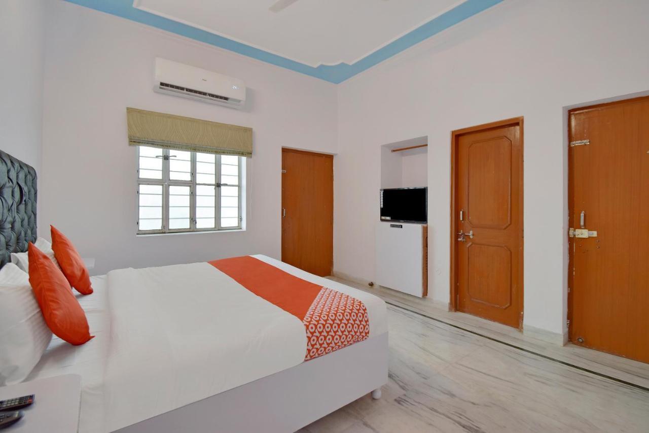 Oyo 60047 Tulipin Hotel Jaipur