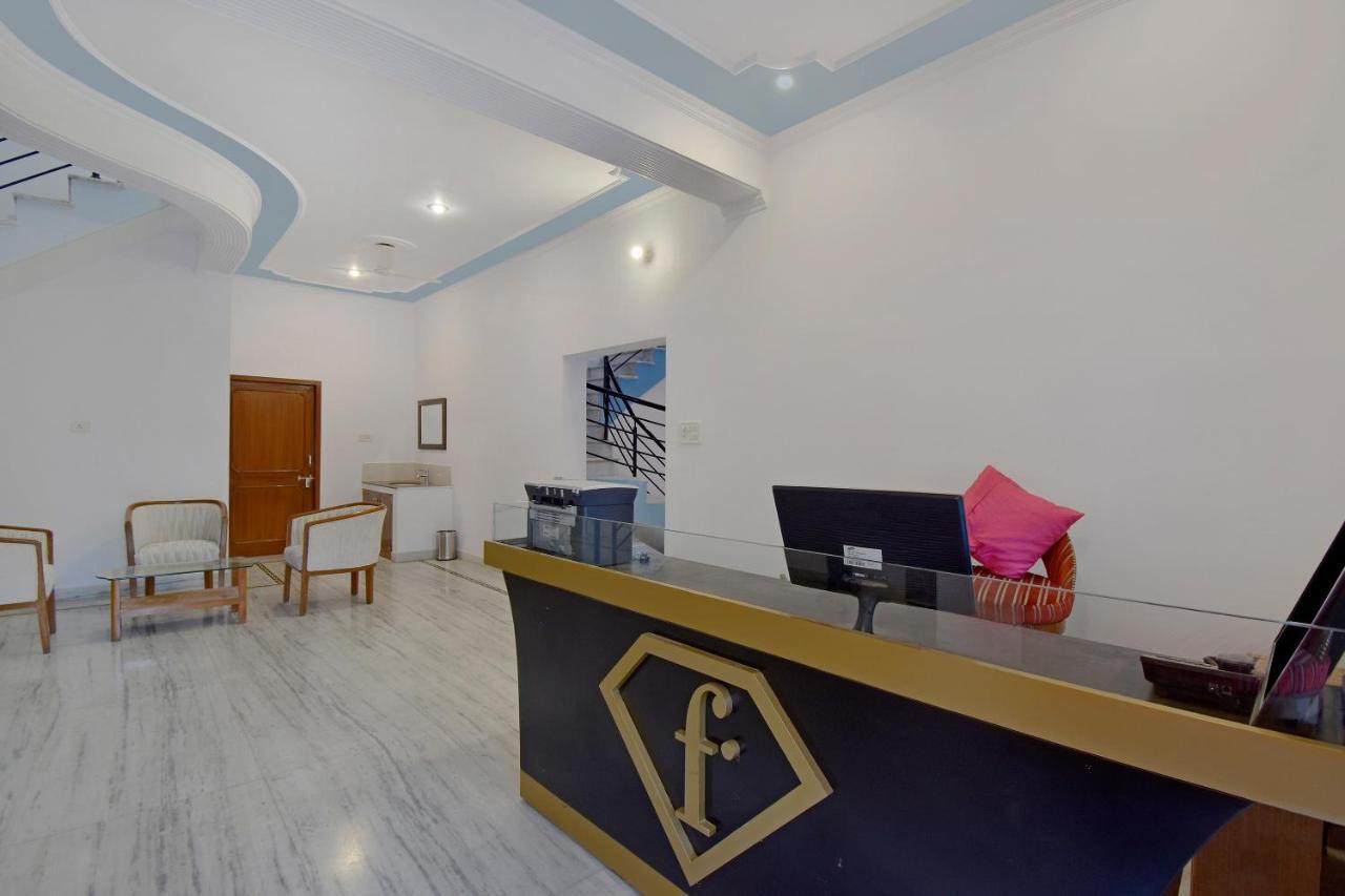 Hotel Oyo 60047 Tulipin Jaipur