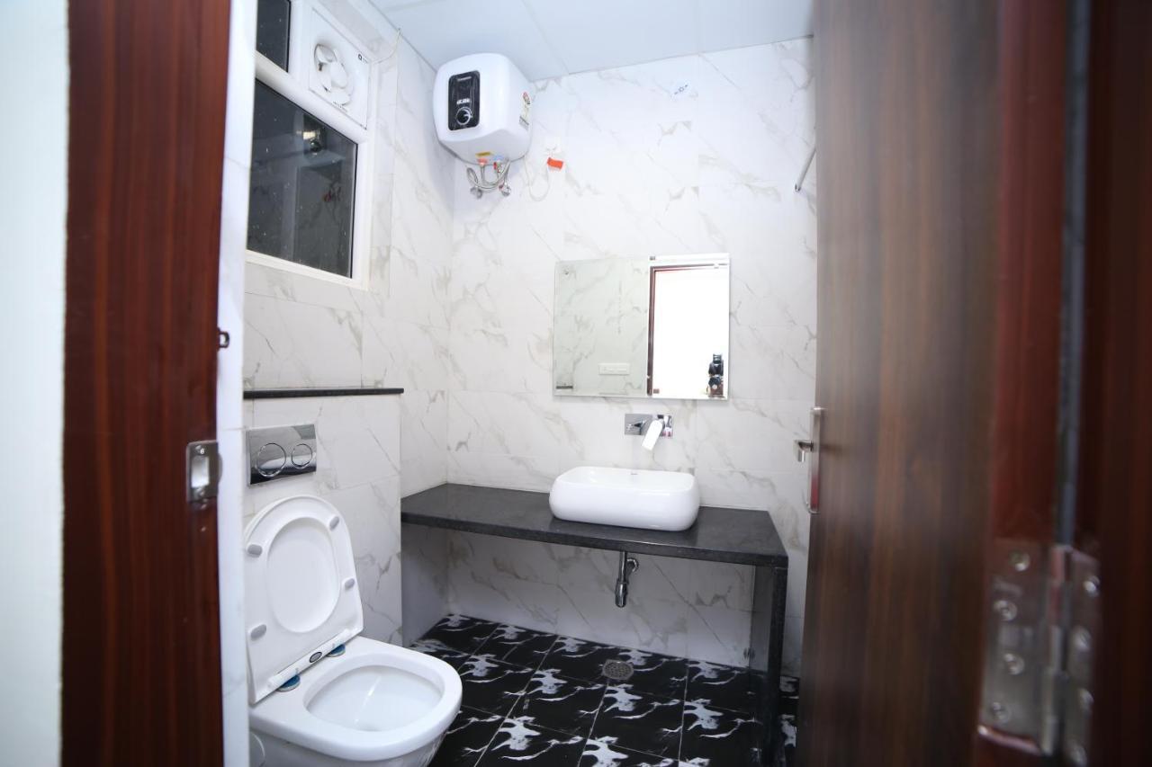 Devens Hotel 3*