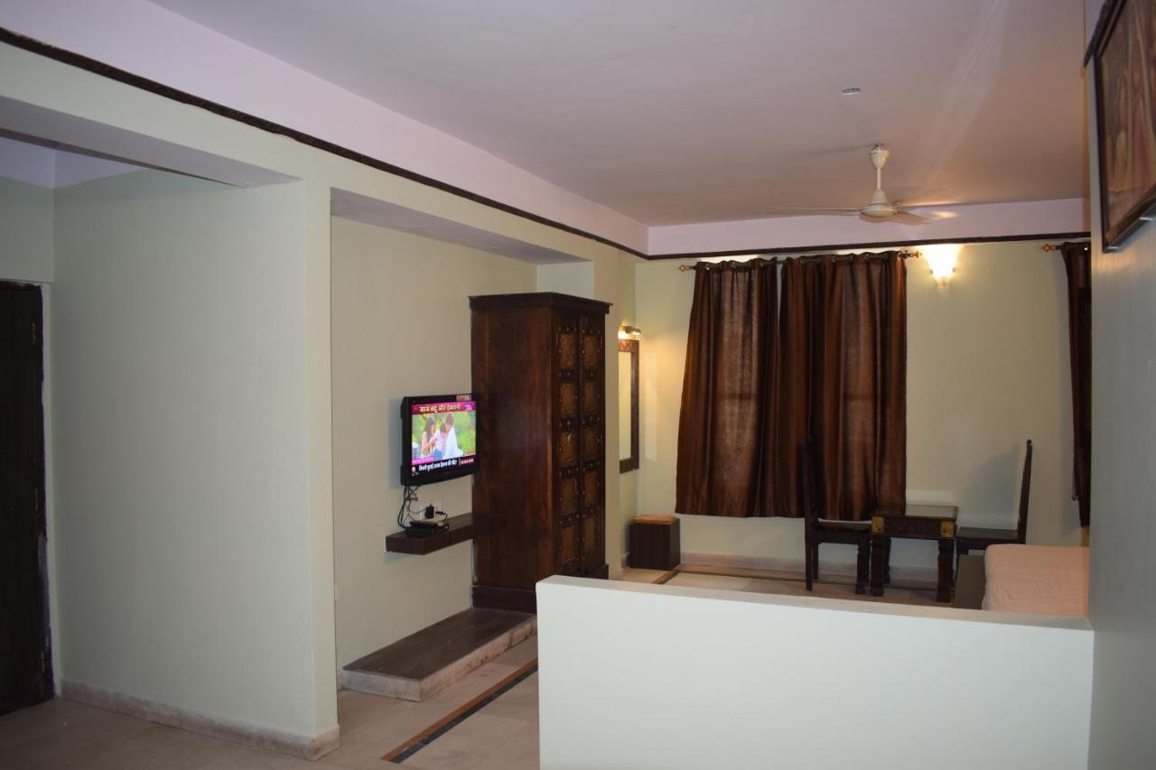 Hotel Anand Palace