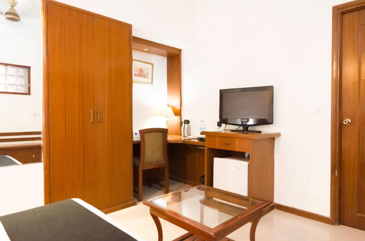 Hotel Capital O 18514 Royal Empire Jaipur