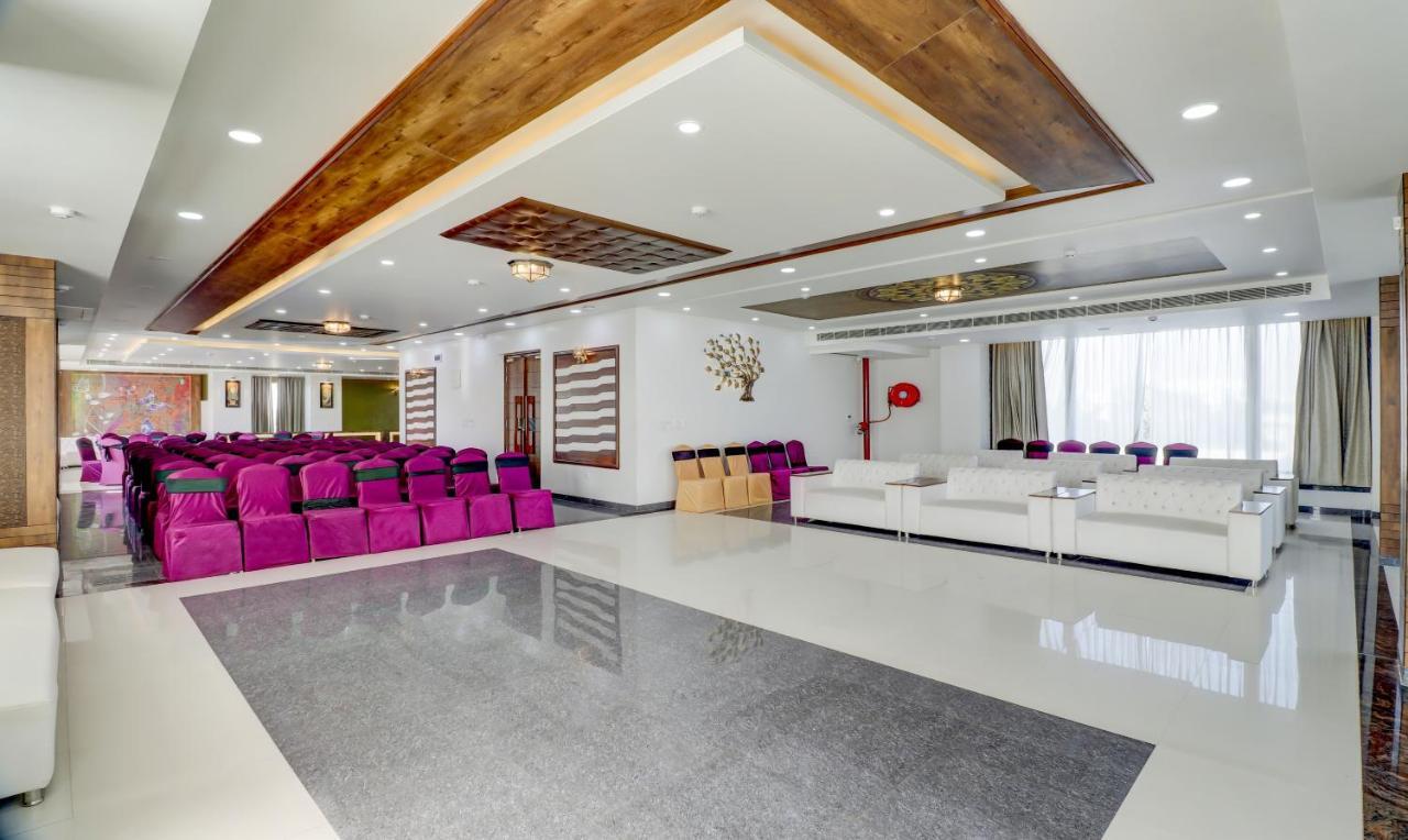 Sanskar Hotel 3*