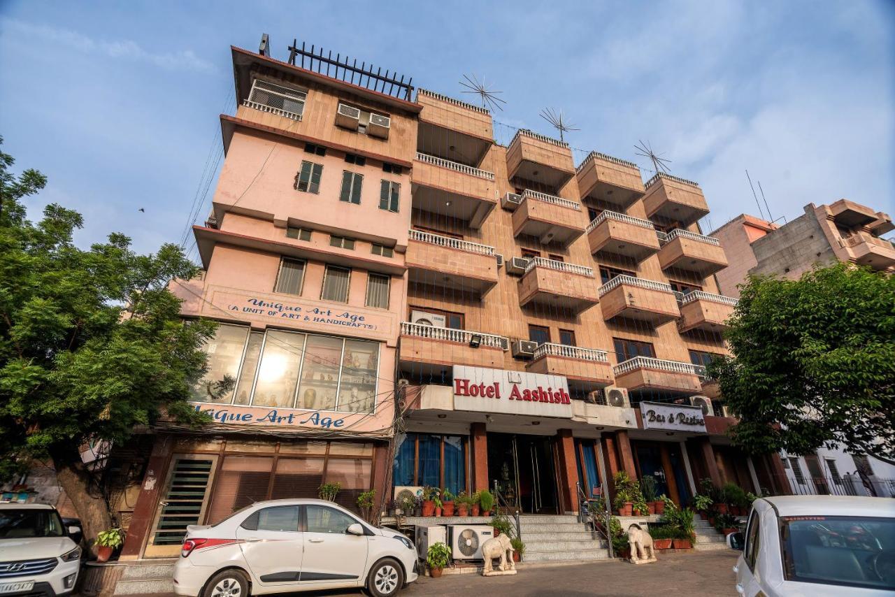 Hotel Ashish 3*