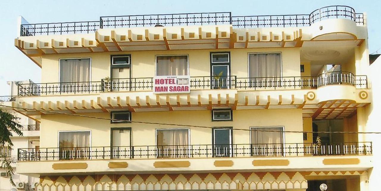 Collection O Mansagar Hotel Jaipur