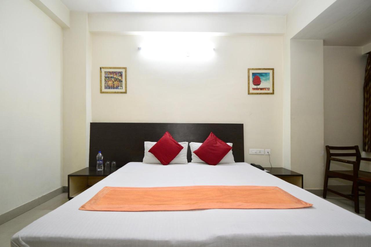 Ankur Palace Hotel 3*