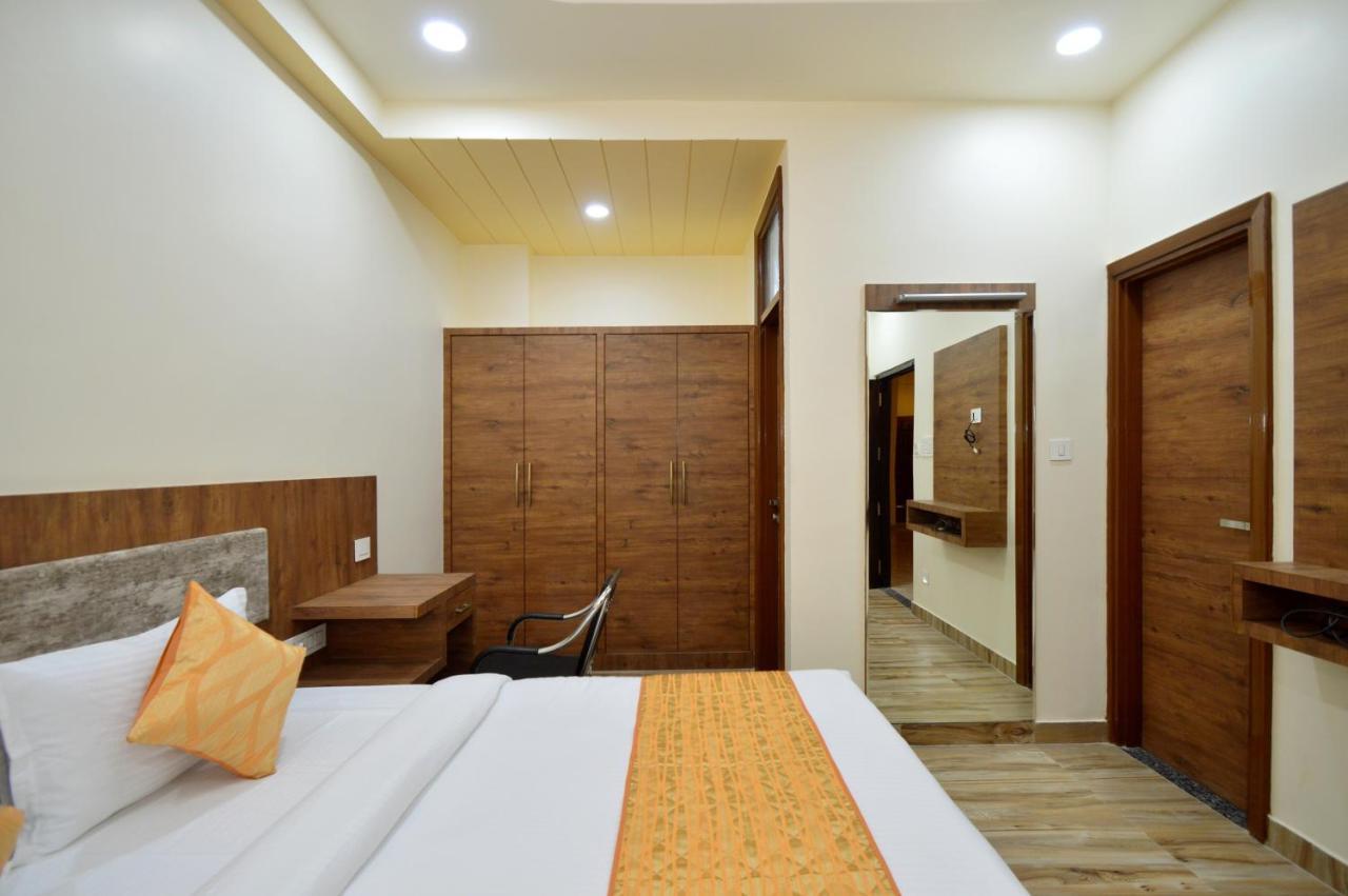 Kapish Home-all Pure Veg