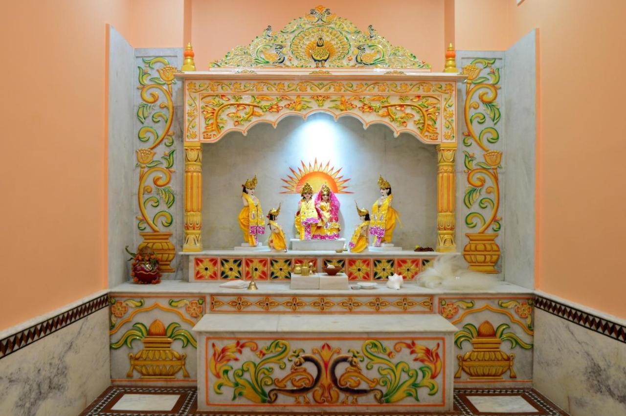 Kapish Home-all Pure Veg Bed & Breakfast Jaipur