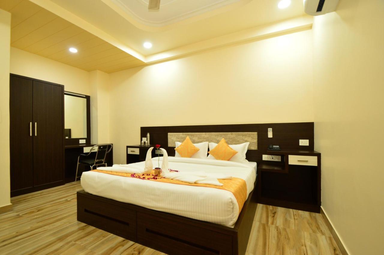 Kapish Home-all Pure Veg 3* Jaipur