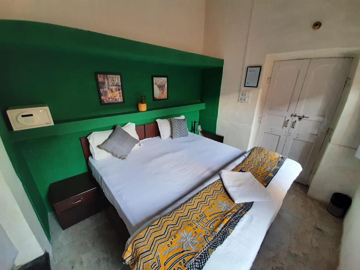 Hostel Chopal