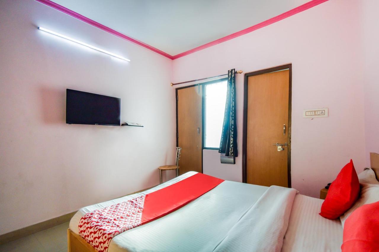 Hotel Oyo 67902 Shri Ram Janki