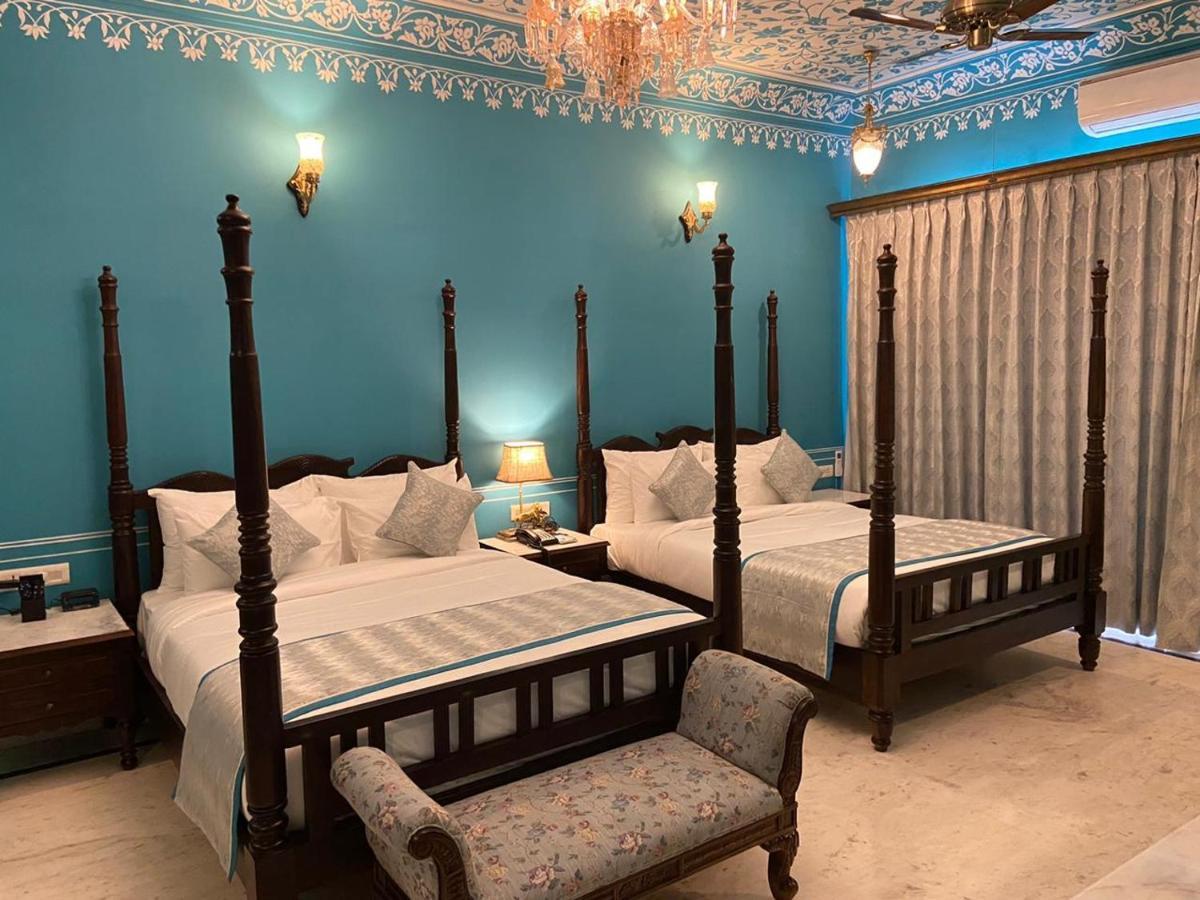 Resort Umaid Farm Resort- A Legancy Vintage In Jaipur