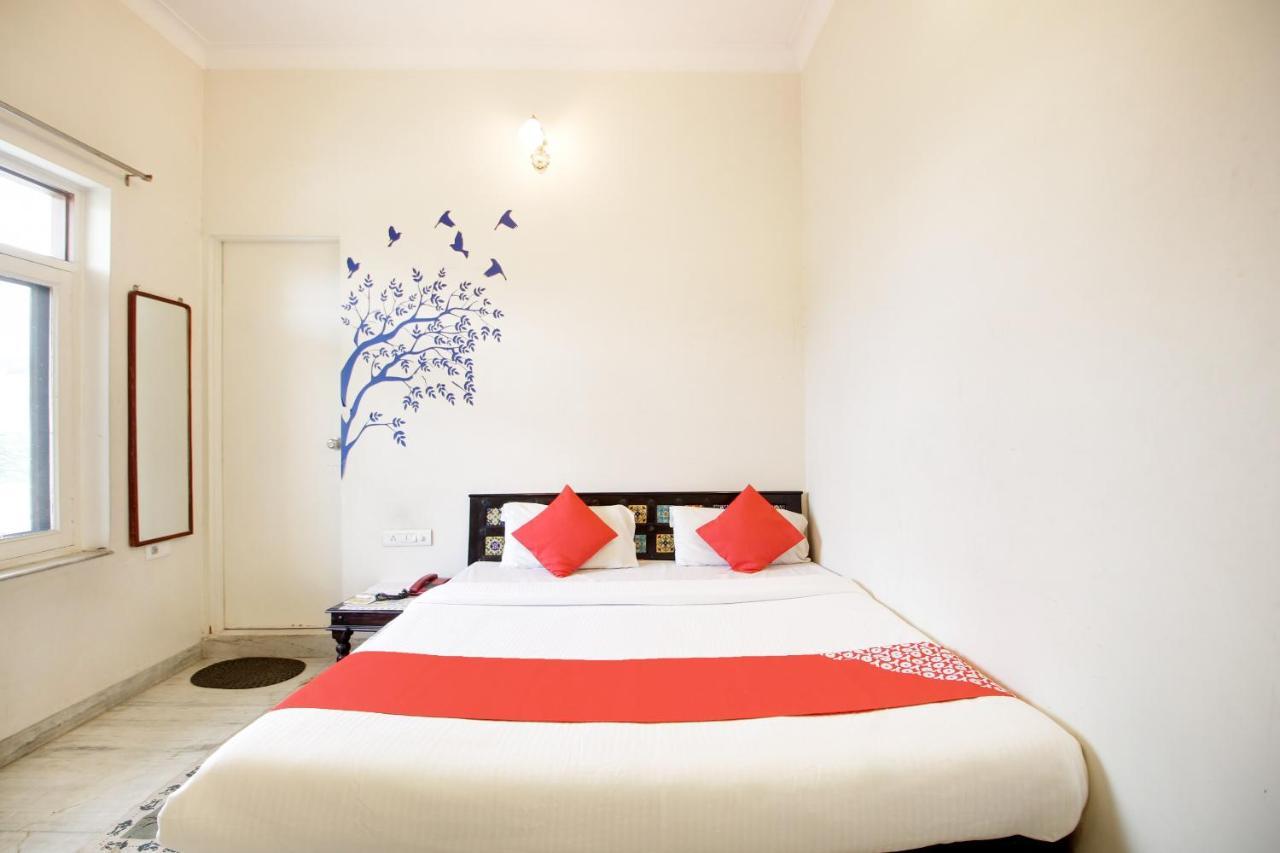 Oyo 3797 Alankrita Hotel 3*