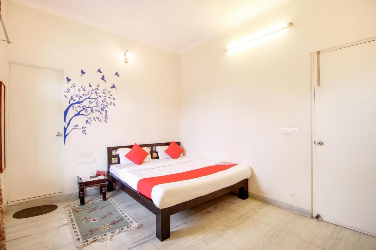 Hotel Oyo 3797 Alankrita 3*