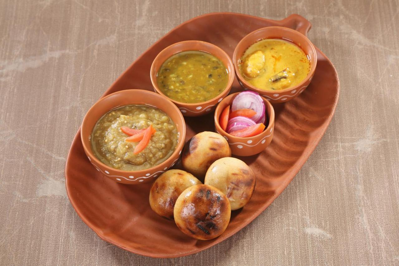 Oyo 23606 Danaria Jaipur