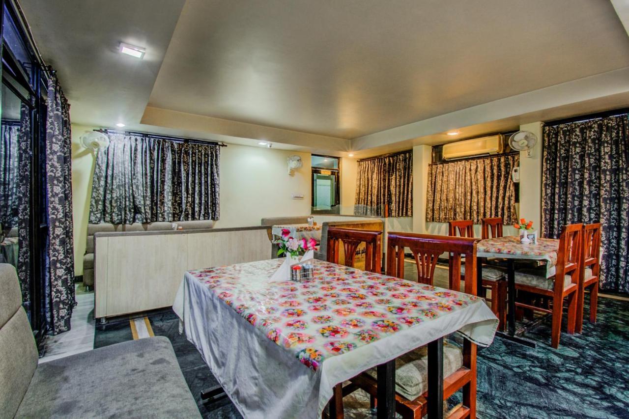 Hotel Oyo 18320 Utsav Jaipur