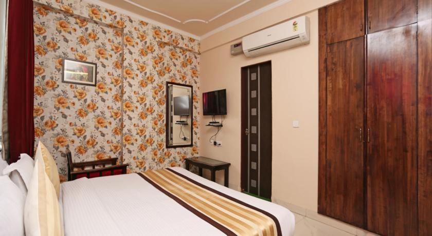 Hotel Sky Heights