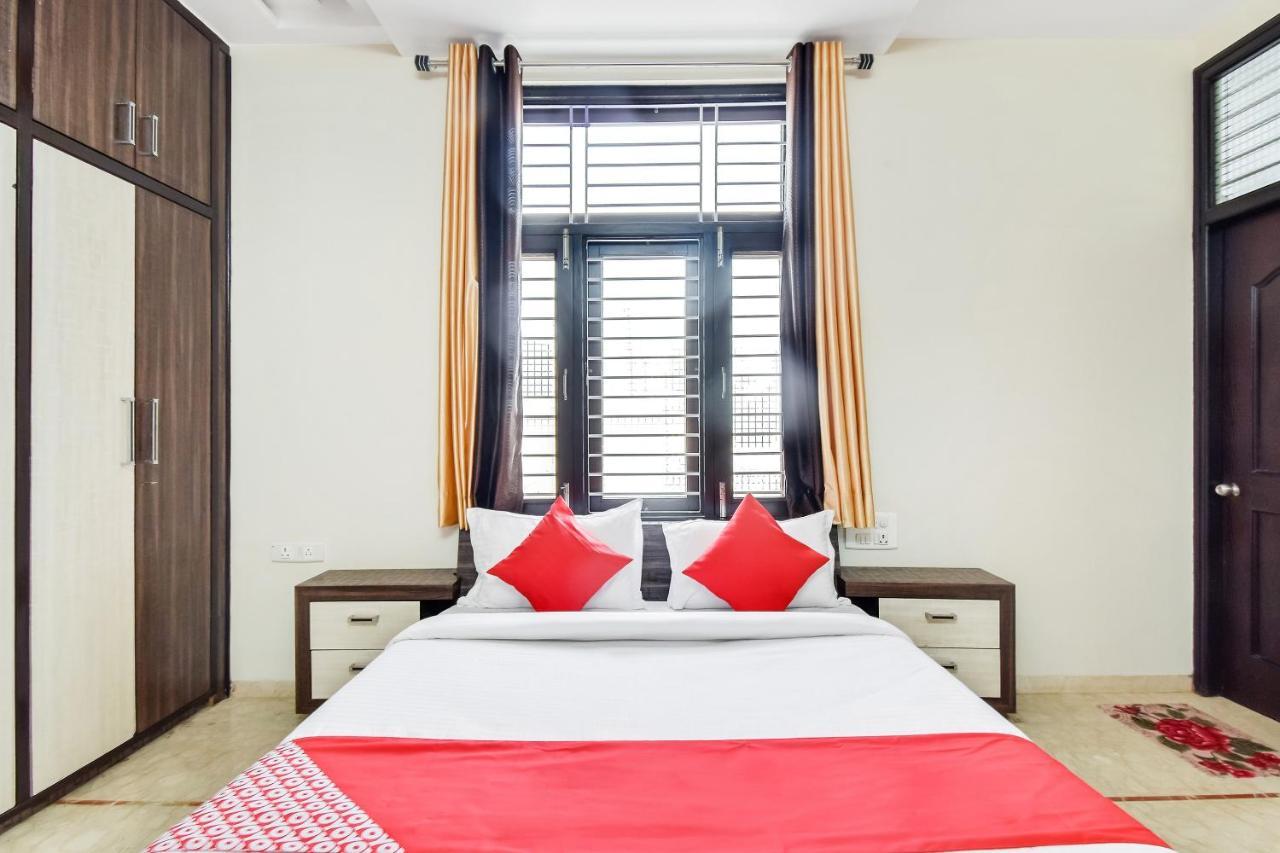 Hotel Oyo 63137 Ekansh